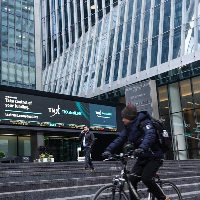 S&P/TSX composite closes up as energy stocks rise, U.S. stock markets mixed
